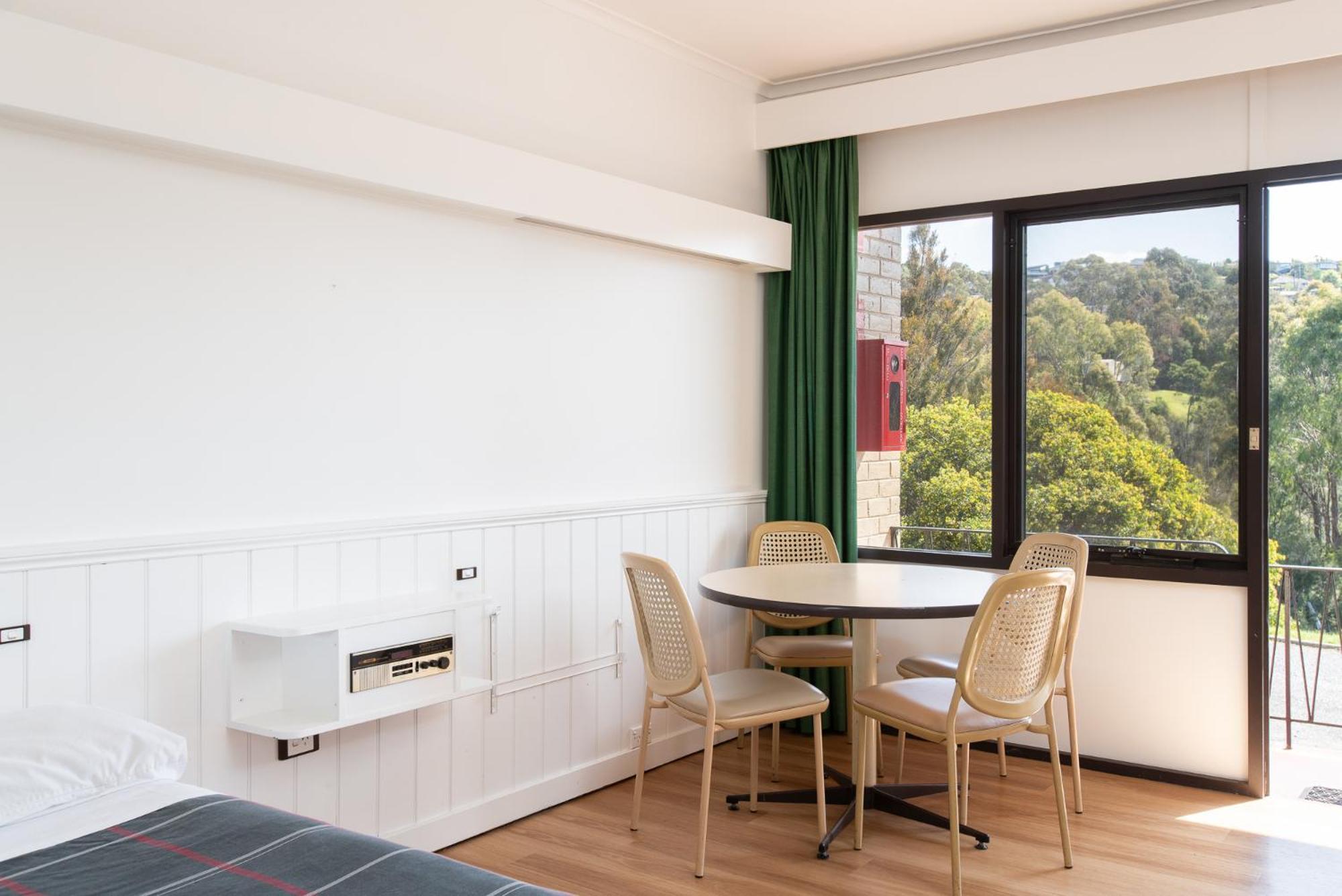 Village Family Motor Inn Launceston Esterno foto