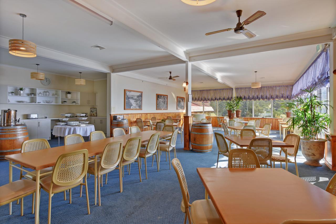 Village Family Motor Inn Launceston Esterno foto