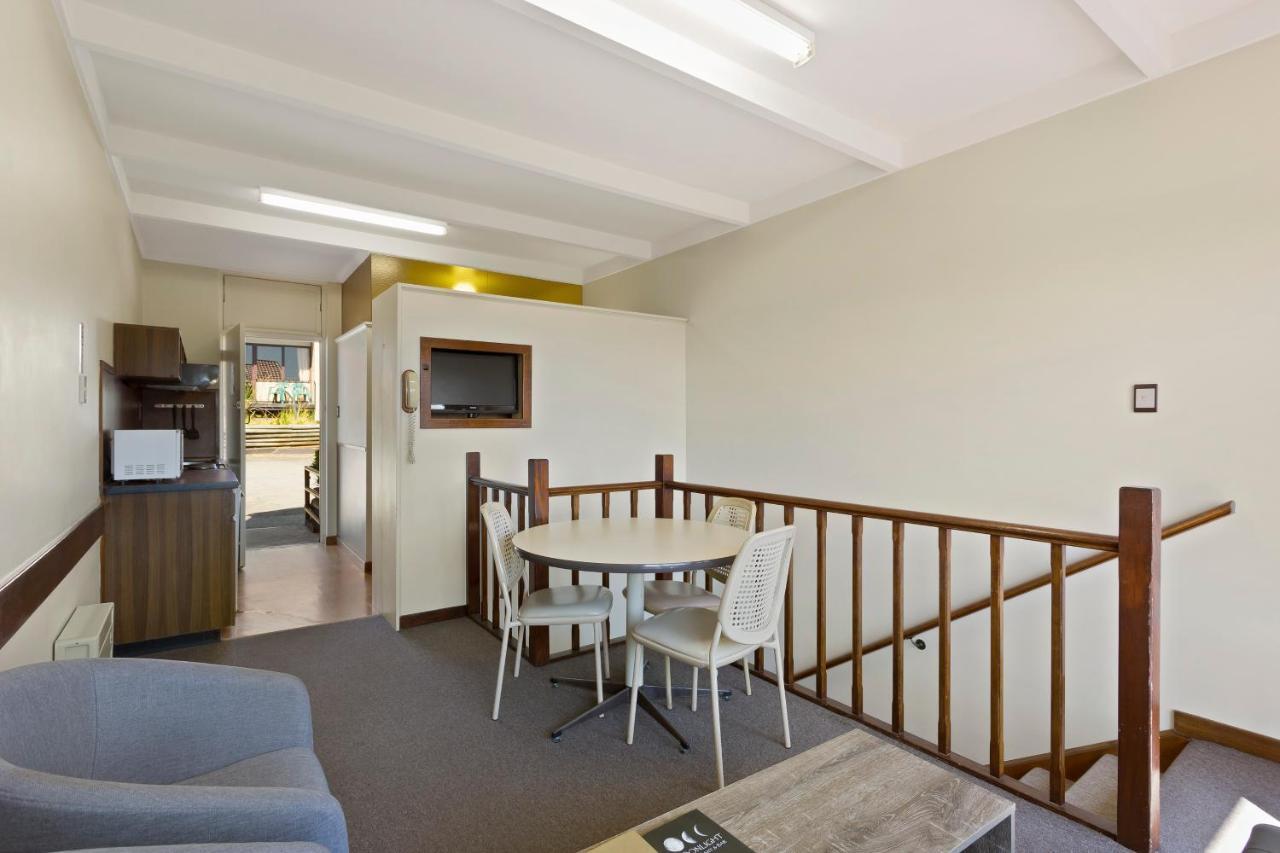 Village Family Motor Inn Launceston Esterno foto