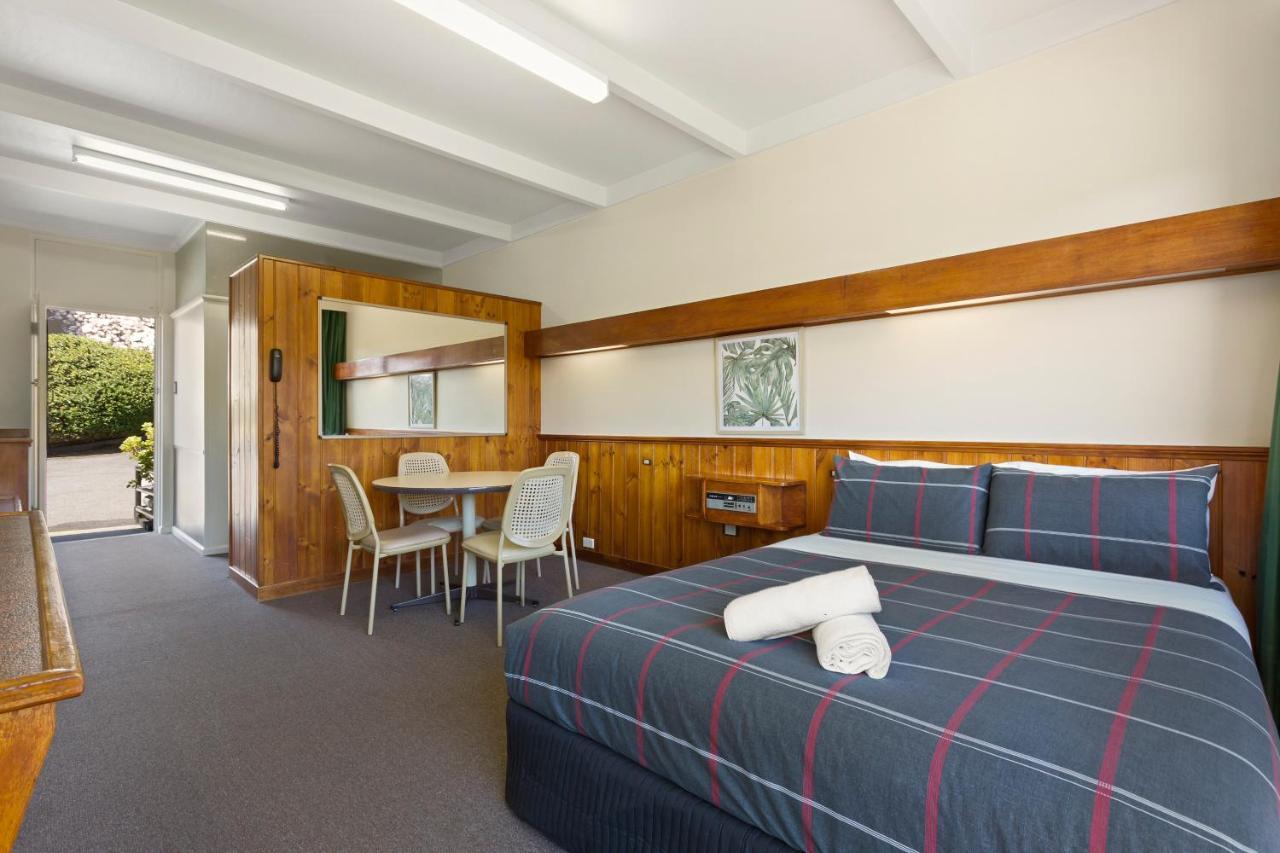 Village Family Motor Inn Launceston Esterno foto